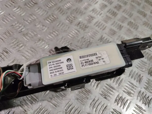 OEM 68186016AEA Chrysler schuifdeurmotor image 3