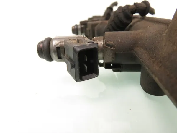 Riel de inyección CB135 para Fiat Siena 1.6 - Weber image 3