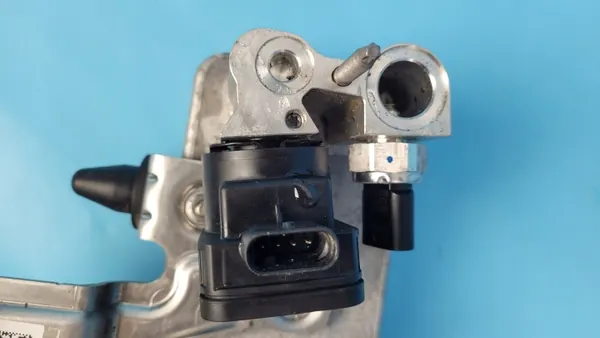 Mercedes EQE W295 Wärmetauscher OEM 2978305403 image 9