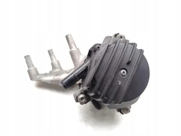 Porsche Cayenne secundaire luchtpomp OEM 7L5959253A image 6