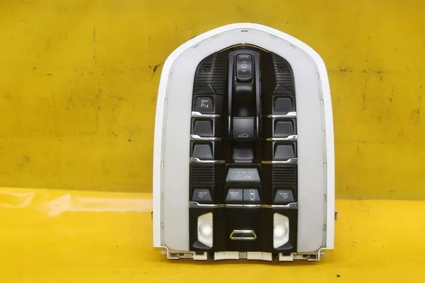 Lumière intérieure pour Porsche Cayenne II 7PP868404NG image 1