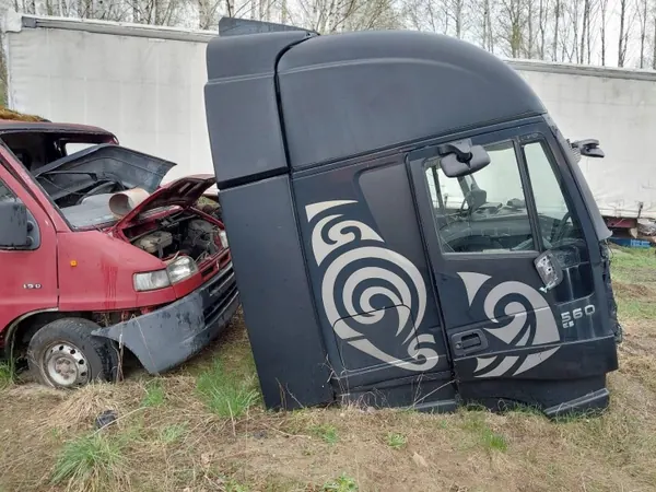 Paljas ohjaamo Iveco Stralis Cursor 13 OEM KABINA GOŁA image 3
