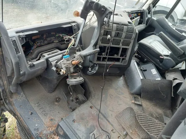 Paljas ohjaamo Iveco Stralis Cursor 13 OEM KABINA GOŁA image 6