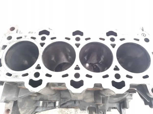 Kia Sportage Motorblok OEM D4FD 1.7 CRDi Diesel image 6