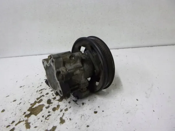Bomba dirección VW Passat B5 8D0145156K OEM image 4
