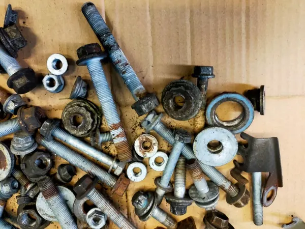 BMW X5 F15 Jousitusruuvit OEM 6,3KG 24/10 image 4