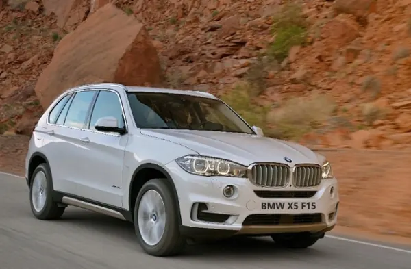 BMW X5 F15 Jousitusruuvit OEM 6,3KG 24/10 image 7
