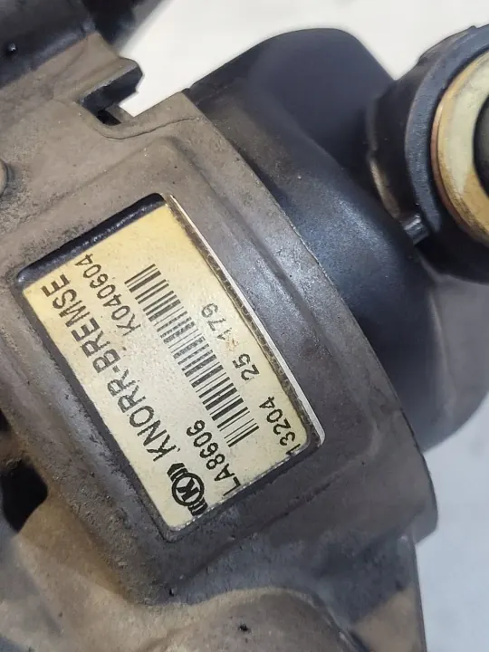 Base de sécheur Iveco Stralis OEM ZB4734 K043830N00 image 5