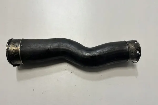 Tubería de intercooler BMW 5 TOURING (F11) 2.0L Diesel image 2