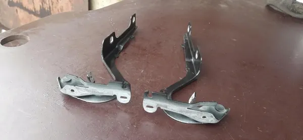 PEUGEOT 2008 I Hood Hinges Left Right 13-19 image 3