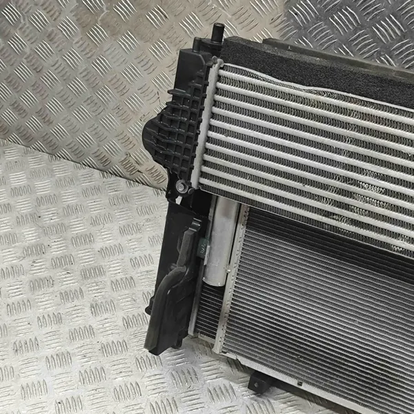 Peça refrigeração Suzuki OE JD1271007241 Vitara image 3