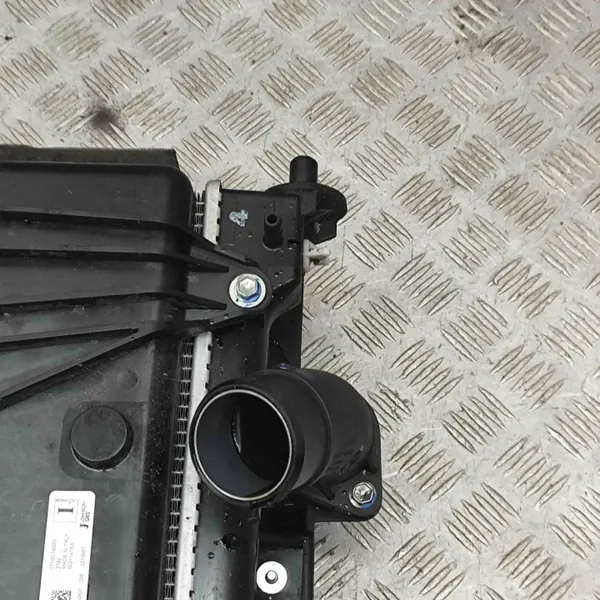 Peça refrigeração Suzuki OE JD1271007241 Vitara image 8