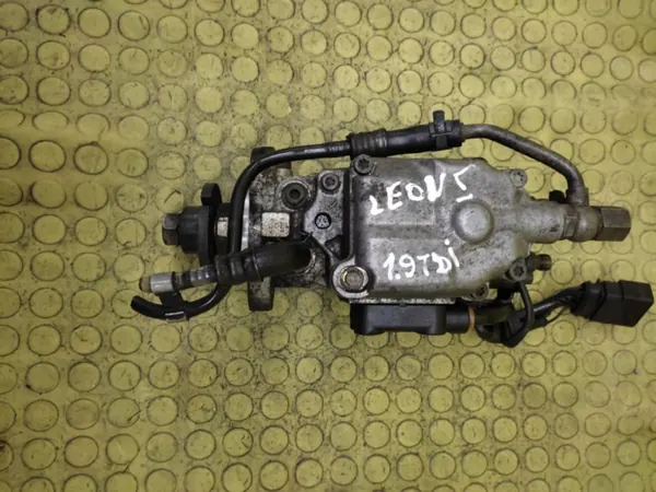 Seat Leon I 1.9 TDI insprutningspump OEM 0460404977 image 2