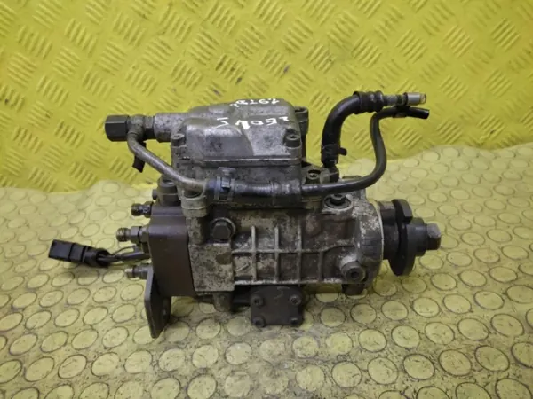 Seat Leon I 1.9 TDI insprutningspump OEM 0460404977 image 3