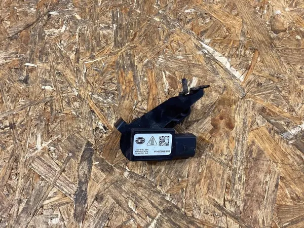Porsche 911 992 nivåsensor höger sida OEM 992616195 image 3