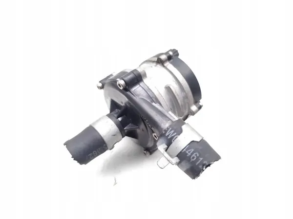 Hyundai Vesipumppu OEM 375W5-G7500 - Käytetty image 2