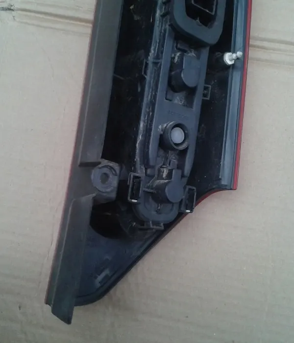 RENAULT KANGOO 08- LUZ TRASERA IZQUIERDA 8200419941 image 6