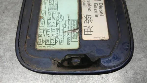 Polttoainekansi OEM 4B0010143Q Audi A6 C5 1.9TDI:lle image 7