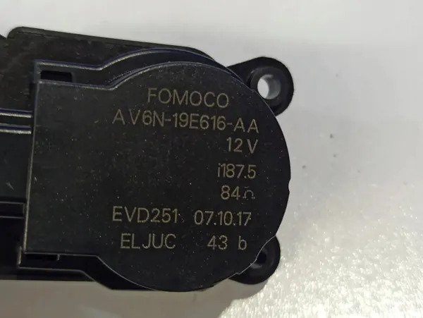 Ford luchtstroomklepmotor AV6N19E616AA 2.0L image 4