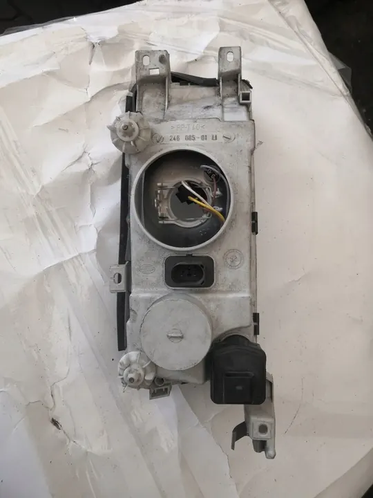 Vasen Etuvalo Skoda Octavia MK1 96- OEM 1U1941017 image 2