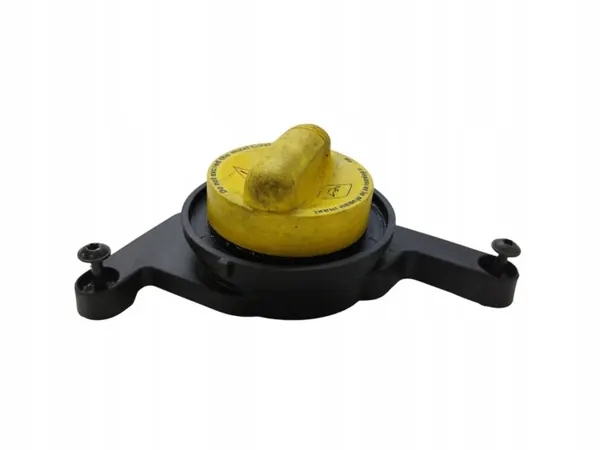 Bouchon de remplissage d'huile Nissan OE OEM 61014 - Occasion image 3