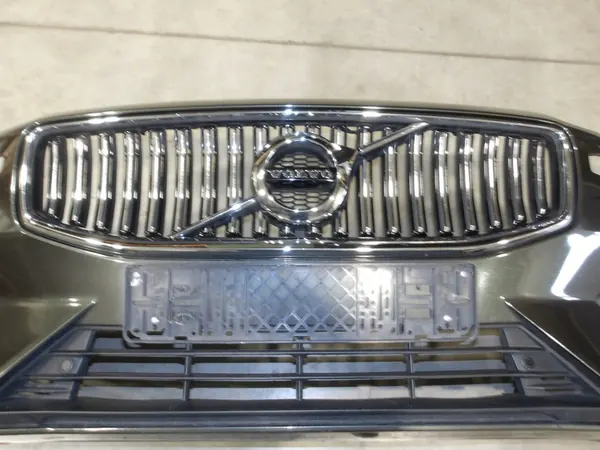 Paraurti anteriore Volvo S60 II V60 III completo 39796231 39796236 image 3