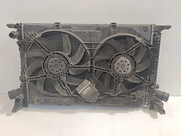 Conjunto de Radiador de Agua Ventilador Audi A4 B8 A5 8T 2.0 TDI image 2