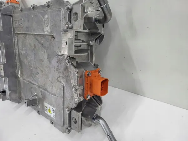 FORD MUSTANG MACH E Inversor de Potência LJ98-10C785-BG image 4