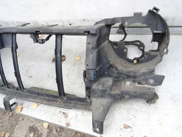 Reforço de Para-choque Frontal Jeep Cherokee Liberty KJ 01- image 3