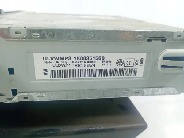 Radio VW Golf VI OEM M1S251 MAR 00019501 Occasion image 5