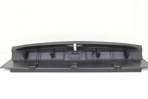 Alfa Romeo Giulia Cubrecinturón trasero OEM 156107229 image 8