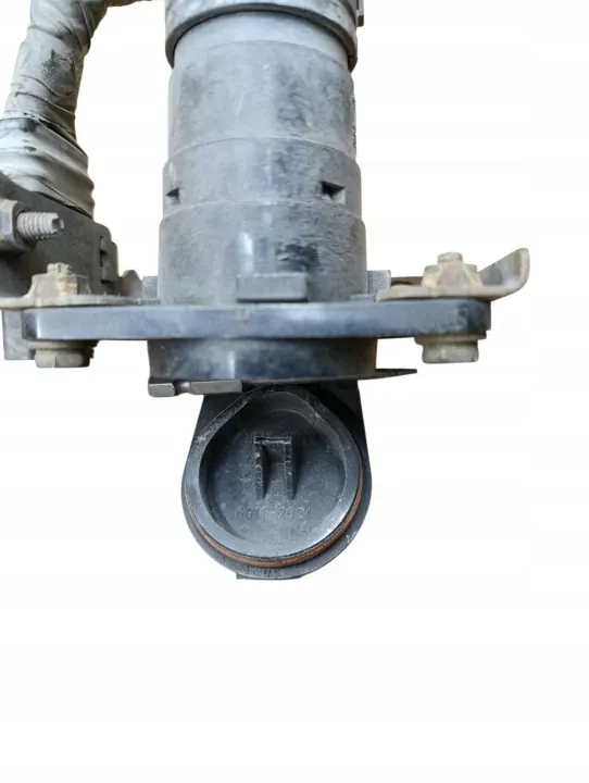 Sähköinen peräkärkikytkin Toyota Sequoia XK60 OEM 82821434050 image 8