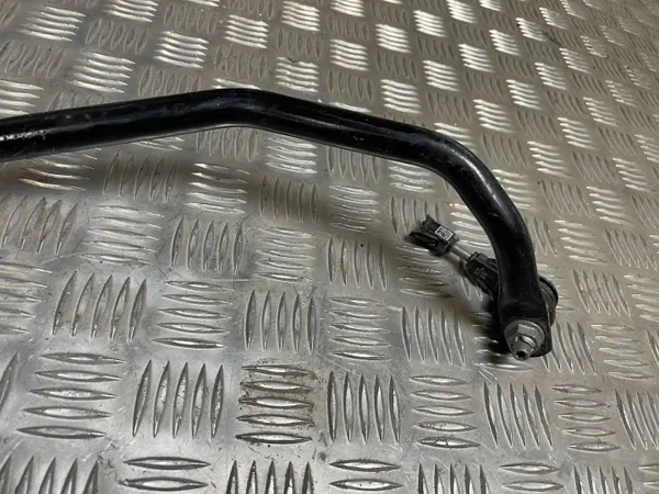 Barre stabilisatrice arrière OEM 6895128 pour BMW i4 2024 image 3