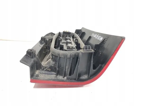 Luz trasera izquierda Mercedes W639 1997-2003 OEM 6388201264 image 4