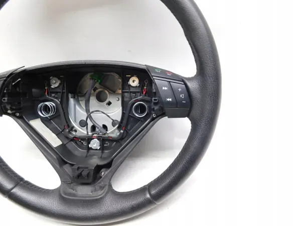 Volante OEM 30741690 - Cuero Multifunción image 4