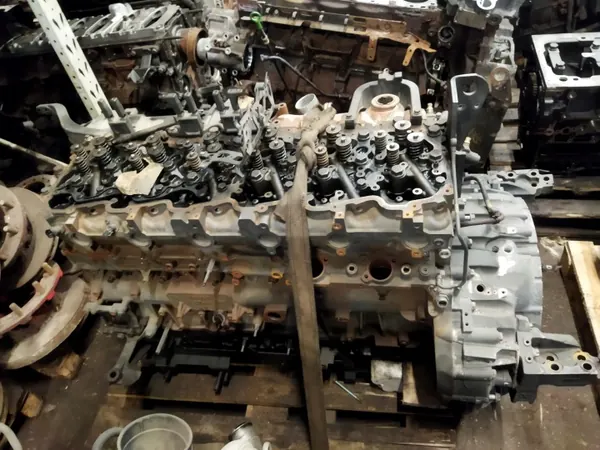 DAF Motorblock OEM 2115212 0965957 för XF 106 image 2