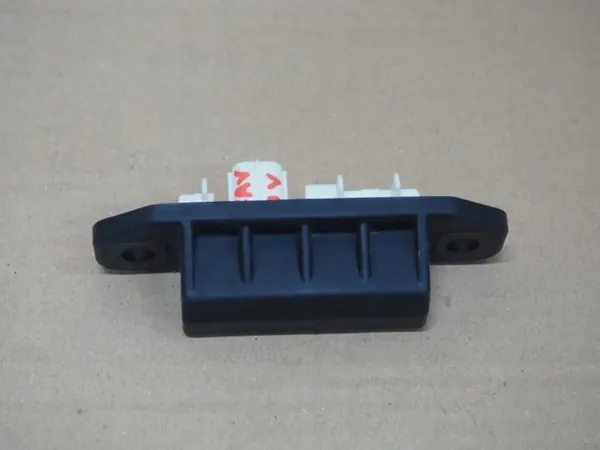 OEM PRZYCISK GUZIK KLAMKA OTWIERANIA KLAPY TOYOTA RAV4 V image 2