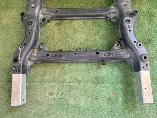 Carro delantero MERCEDES EQS W297 - Pieza OEM usada image 3