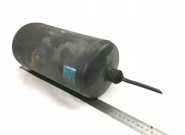 Mercedes-Benz Luftbehälter OEM 0044320501 - Gebraucht image 2