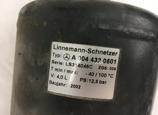 Mercedes-Benz Luftbehälter OEM 0044320501 - Gebraucht image 3