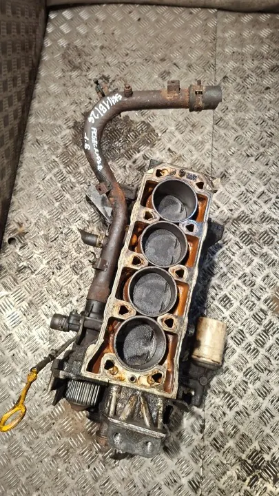Moottorilohko Männät Kampiakseli Land Rover Käytetty image 4