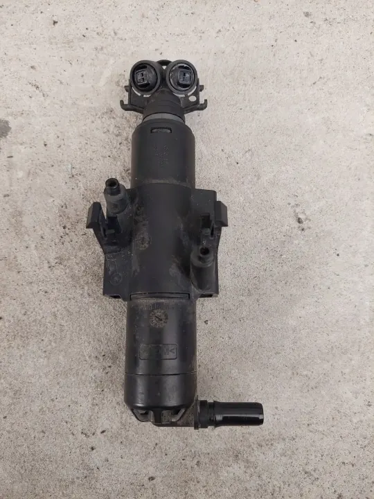 Lave-phare gauche Ford Kuga MK2 OEM GV41-13L015-AE image 2