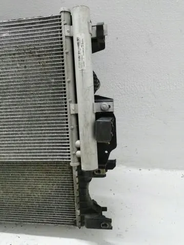 Ford OE AC-kondensor CHŁODNICA KLIMATYZACJI - Begagnad image 3