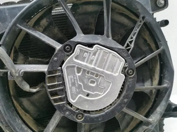 Ford OE AC-kondensor CHŁODNICA KLIMATYZACJI - Begagnad image 7