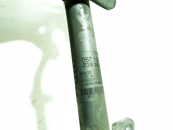 OEM 057121064B Kattohuopalinja VW Touareg 4.2L:lle image 3