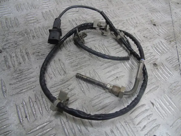 Sensor de Temperatura de Escape Opel Astra GM55578799 image 2