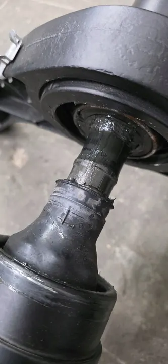 VW T-Roc Drivaxel Komplett 5Q0521101BH image 3