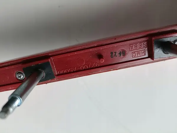 HYUNDAI I30 II LUZ DE FRENOS 92700-A5000 image 4