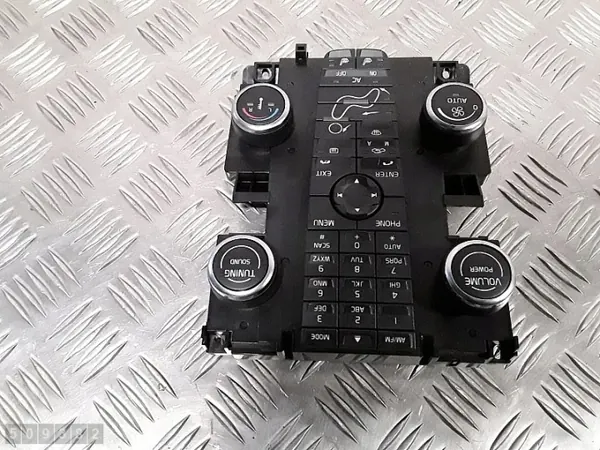 Volvo C70 AC-ohjausmoduuli OEM 30739670 image 3