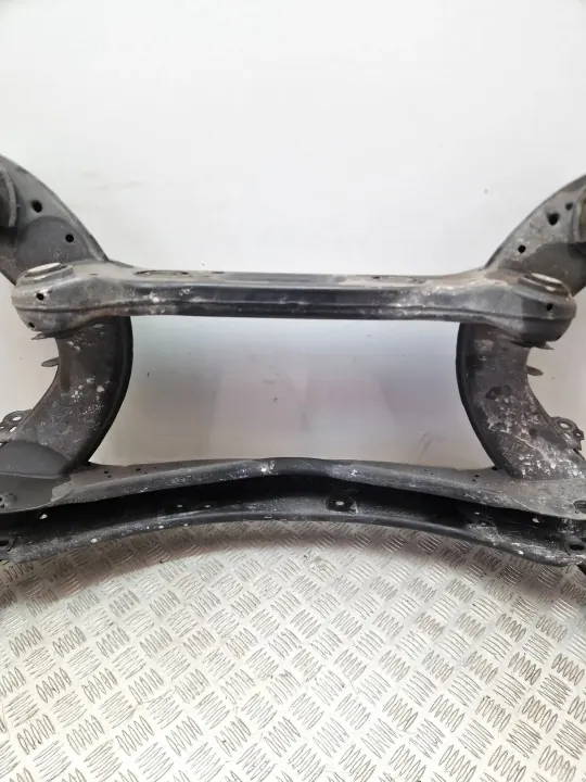 Mercedes-Benz A2313509400 Achterhulpframe - Gebruikt image 3